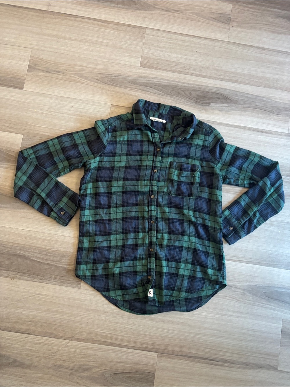 Hollister Green & Navy Plaid Long Sleeve Shirt